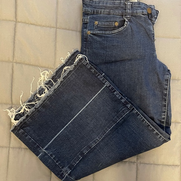 BP Culotte Jeans - Picture 1 of 8